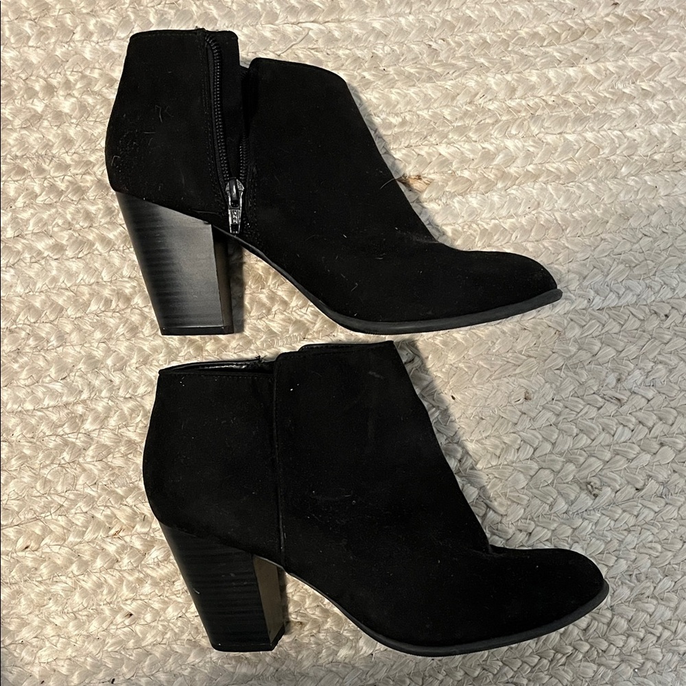 Old Navy Black Ankle Boots